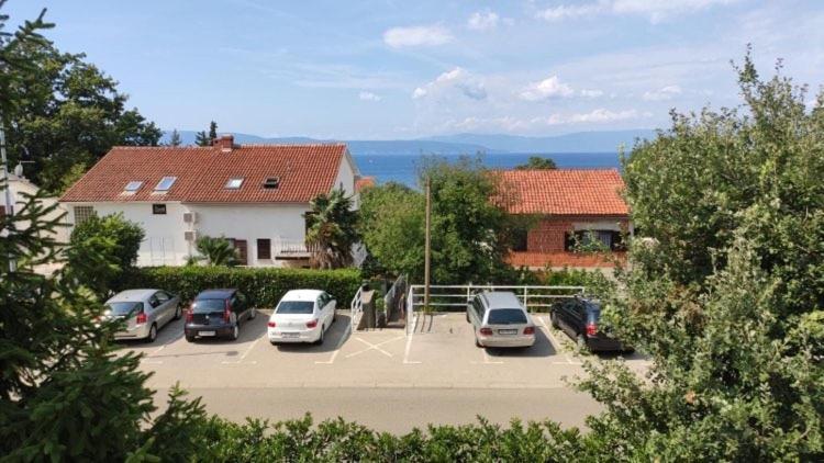 Apartman Sabadin Njivice Exteriör bild