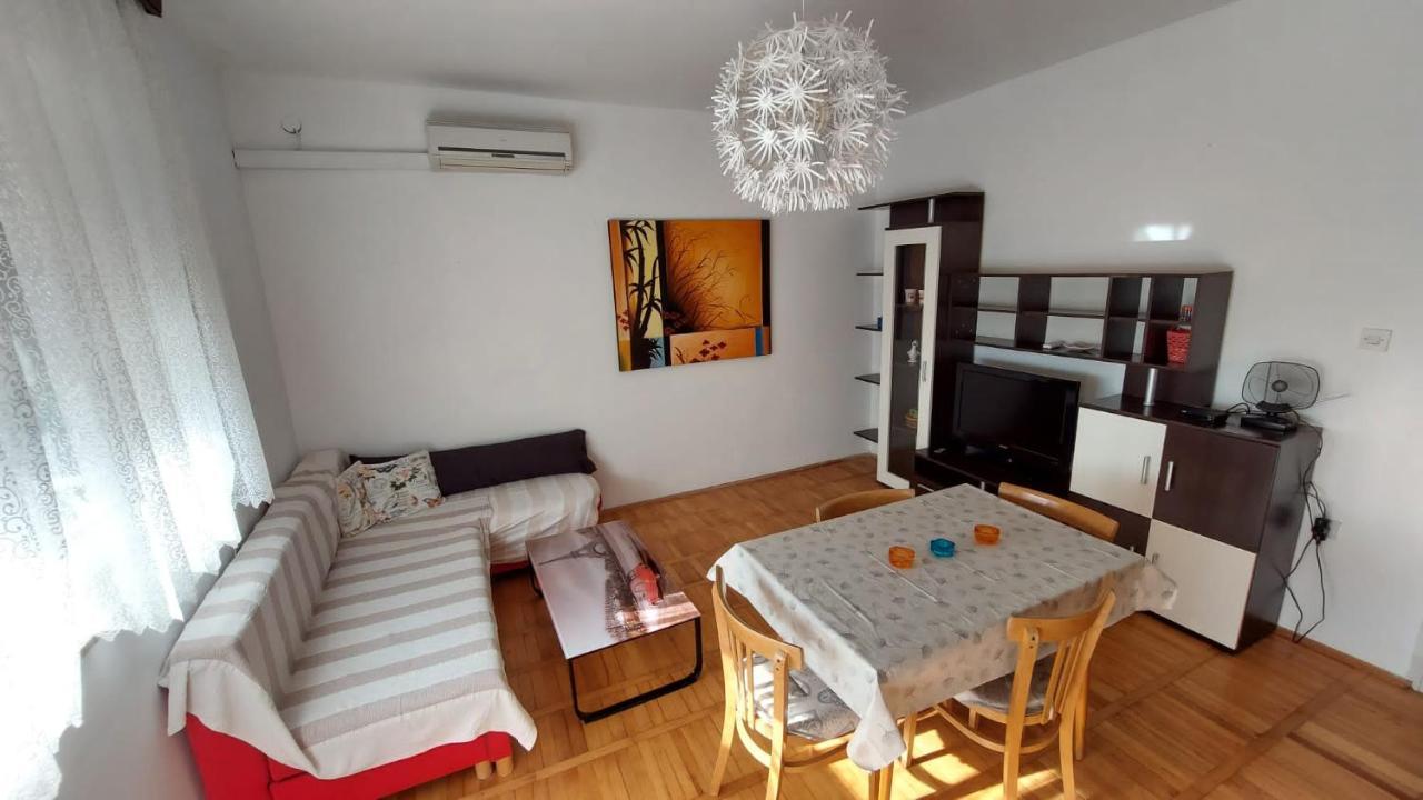 Apartman Sabadin Njivice Exteriör bild